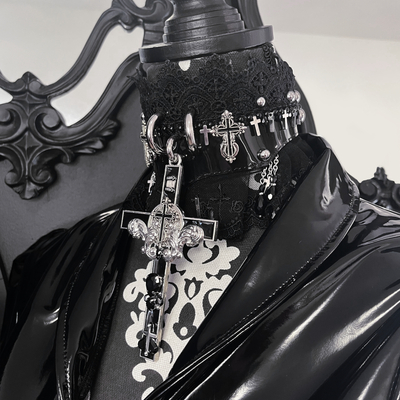 Cathedral angel neckpiece [black]