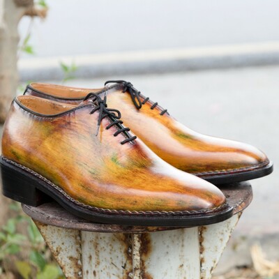 Crafted leather handmade classic tan shaded patina lace up dress shoes - Thumbnail 1