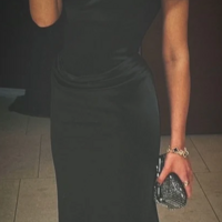 Elegant Black Mermaid Satin Long Evening Gowns - Thumbnail 1