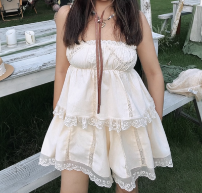 Fashion Sexy Hot Girl Embroidered Suspender Top Shorts