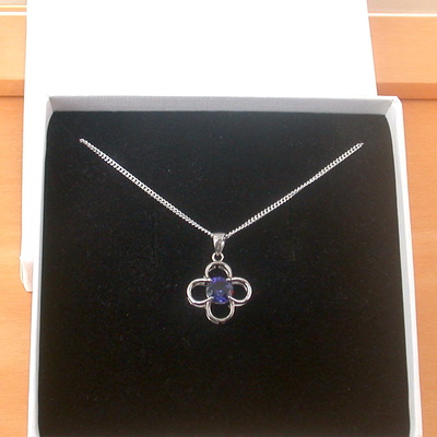 Boxed gift /925 sapphire (lab created) flower pendant & chain/sapphire jewelry/silver sapphire necklace/sapphire pendant/sapphire gift/uk