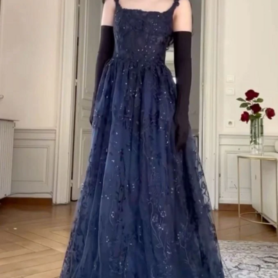 Elegant navy blue a line lace appliques prom dress