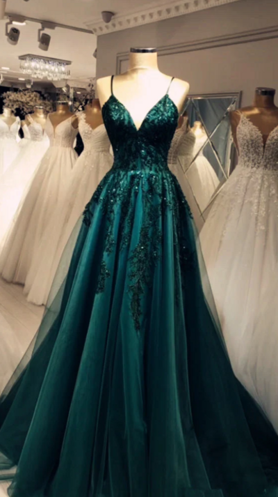 Beautiful Spaghetti Straps Green Tulle Lace Appliques Prom Dress