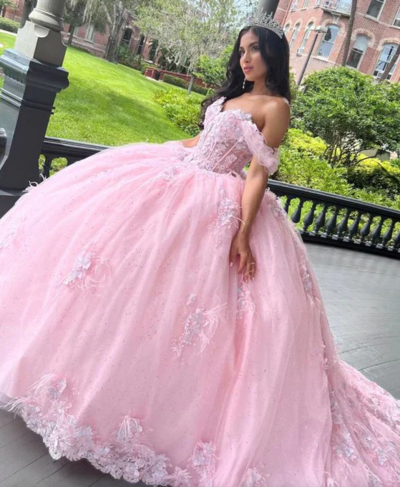 Ball Gown Pink Tulle Sweet 16 Lace Appliques Quinceanera Dress