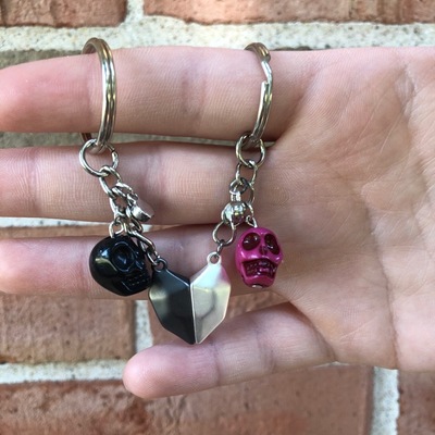 Magnetic best friend keychains