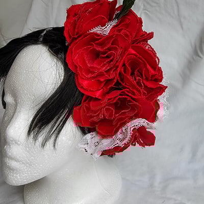 Embroidered rose hair fall
