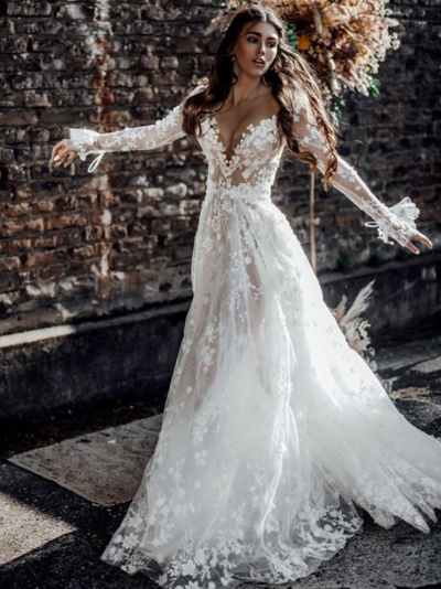 Romantic A-Line Long Sleeves Lace Wedding Dresses