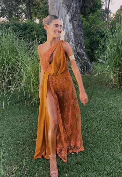 Chic One Shoulder Yellow Lace Prom Dress With Split