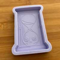 Skull Hourglass Silicone Mold - Thumbnail 3