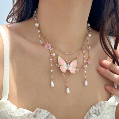 Elegant imitation pearl butterfly pendant necklace 