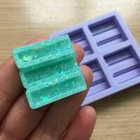 Stack of Books Silicone Mold - Thumbnail 1