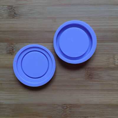 Circle shaker with lid silicone mold