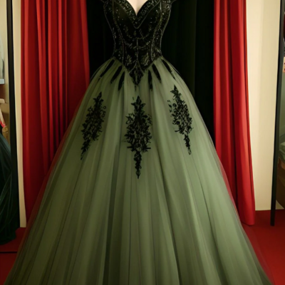 Chic a-line tulle prom dresses with lace