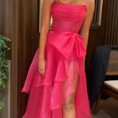 Sweet pink organza sleeveless strapless split prom dresses - Thumbnail 1