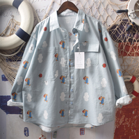 Blue sky white clouds bear graffiti print blouses - Thumbnail 4