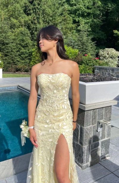 Mermaid Yellow Lace Appliques Long Prom Dress For Party
