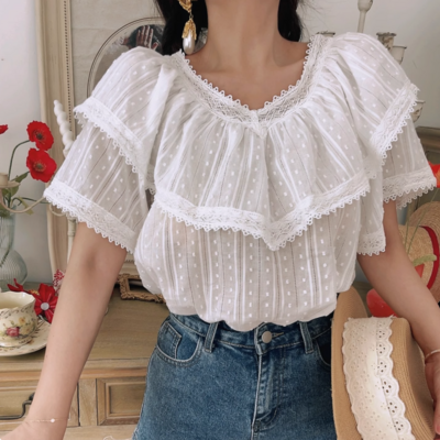 Retro style lace stitching sweet ruffle loose top shirt