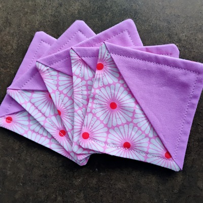 Corner bookmark- pink mid century
