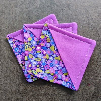 Corner bookmark- purple floral endpaper