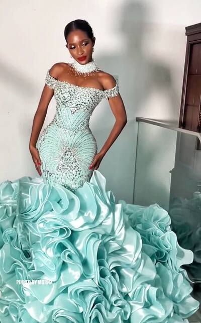 Green Mermaid Beading Crystals Tiered African Girls Prom Dresses Evening Gowns Formal Party Gowns