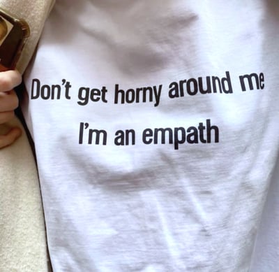 Free Shipping-I'M AN EMPATH TEE