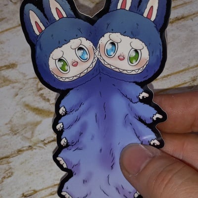 Lafufu-centepded sticker 