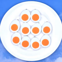 BOILED EGG EARRINGS - Thumbnail 1