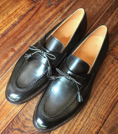Men’s Handmade Black Leather Tassel Loafers Classic Italian Style Dress Shoes for Formal & Casual Wear