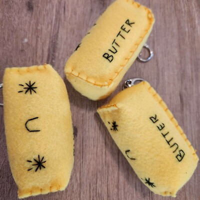 Felt butter keychain