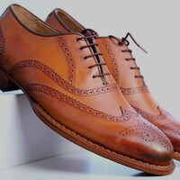Crafted Leather Classic Brown Patina Oxford Wingtip Dress Shoes - Thumbnail 1