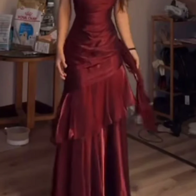 A line burgundy fashion long formal evening dress - Thumbnail 1