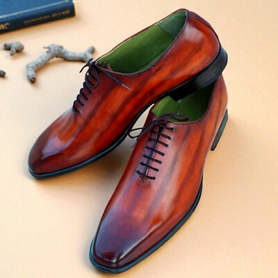 Crafted leather classic brown shaded patina oxford lace up dress shoes