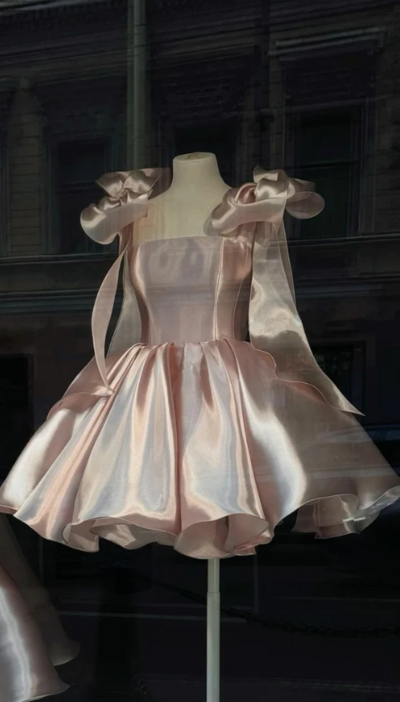 Cute Pink Short Evening Homecoming Dress