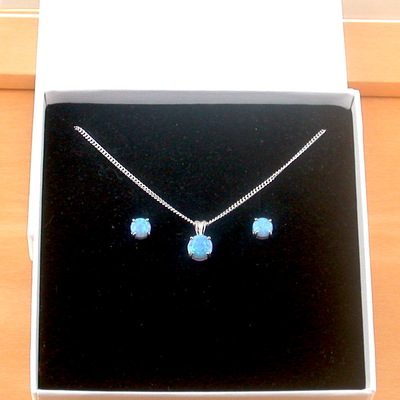 Boxed gift set/sterling silver blue opal solitaire pendant & chain/silver blue opal necklace uk/opal jewellery/october birthstone/opal earrings