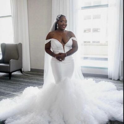 Elegant wedding dress, mermaid off the shoulder tiered african girls bridal dress bridal gown - Thumbnail 1