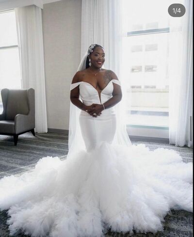 Elegant Wedding Dress, Mermaid Off the Shoulder Tiered African Girls Bridal Dress Bridal Gown