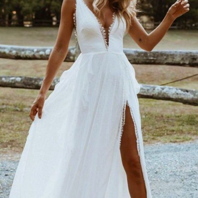 Chic a line v neck beach wedding dresses bridal gowns
