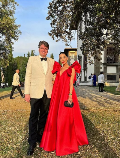 Vintage Red Long V Neck Stain Formal Prom Dress