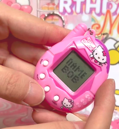 90s KITTY TAMAGOTCHI