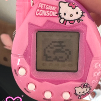 90s KITTY TAMAGOTCHI - Thumbnail 2