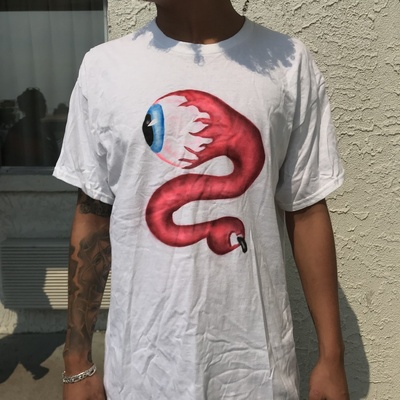 Seeing eye tee
