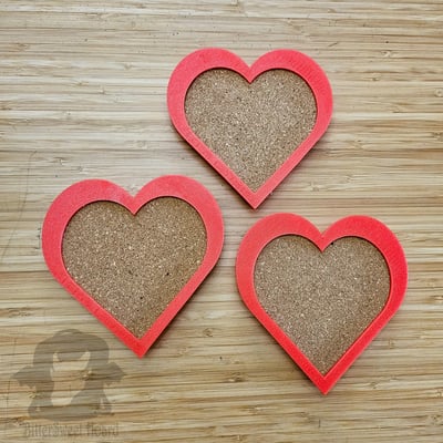 Heart shaped pin board - mini