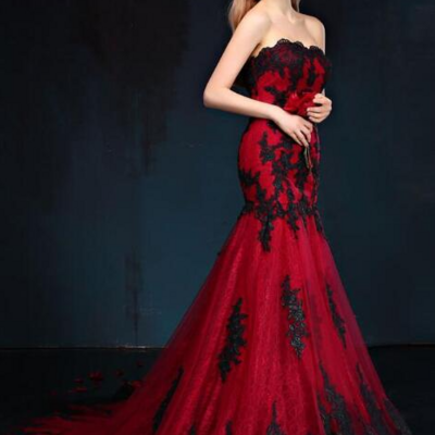 Vintage black and red gothic mermaid sweetheart lace appliques tulle prom dresses