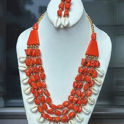 Shell necklace &  earrings set (orange)