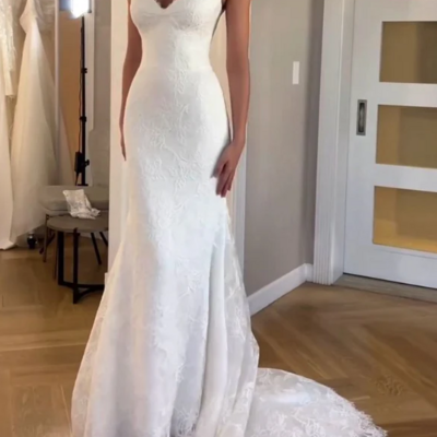 Elegant mermaid v neck lace long wedding dresses