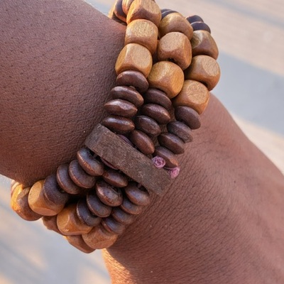 Caramel wooden bracelet - Thumbnail 3