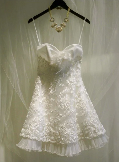 Beautiful A-Line Sleeveless Short Homecoming Dresses