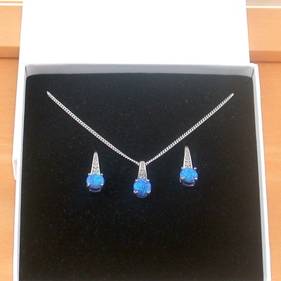 Boxed gift set/sterling silver blue opal & cz pendant & chain/blue opal necklace/opal jewellery/opal jewelry/october birthstone/uk