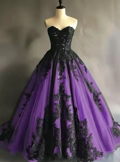 A Line Sweetheart Purple Gothic Lace Prom Dresses