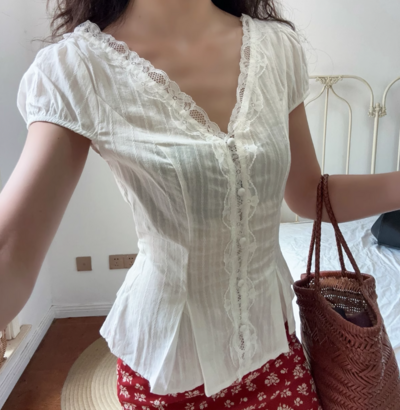 Lace blouse women's short-sleeved shirt